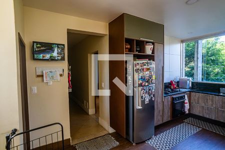 Casa à venda com 390m², 5 quartos e 4 vagasCozinha