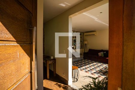 Entrada para sala de casa à venda com 5 quartos, 390m² em Laranjeiras, Rio de Janeiro