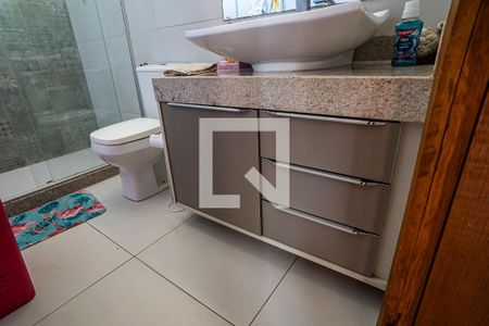 Casa à venda com 390m², 5 quartos e 4 vagasQuarto 3 suite - banheiro