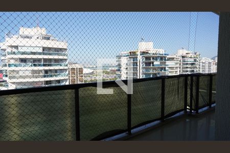 Varanda de apartamento para alugar com 2 quartos, 75m² em Jacarepaguá, Rio de Janeiro