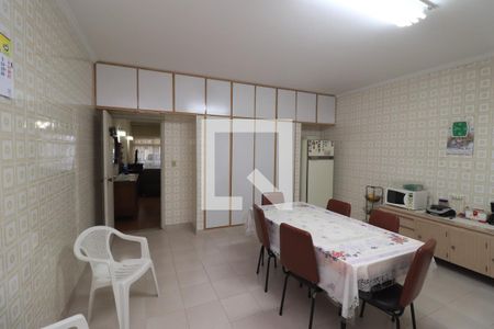 Casa à venda com 200m², 3 quartos e 2 vagasCozinha