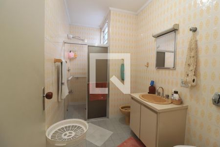 Casa à venda com 200m², 3 quartos e 2 vagasBanheiro