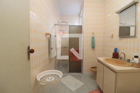 Casa à venda com 200m², 3 quartos e 2 vagasBanheiro