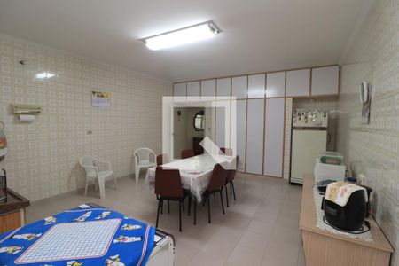 Casa à venda com 200m², 3 quartos e 2 vagasCozinha