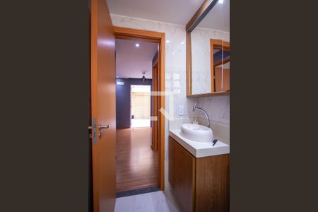 Apartamento para alugar com 75m², 2 quartos e 1 vaga Apartamento para alugar com 75m², 2 quartos e 1 vagaBanheiro