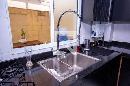 Apartamento para alugar com 75m², 2 quartos e 1 vaga Apartamento para alugar com 75m², 2 quartos e 1 vagaCozinha