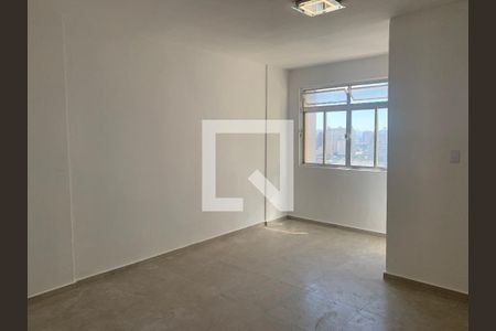 Sala/Quarto de apartamento à venda com 1 quarto, 30m² em Liberdade, São Paulo