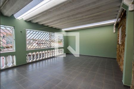 Casa à venda com 275m², 4 quartos e 3 vagasVaranda