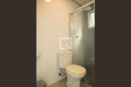 Casa à venda com 240m², 3 quartos e 3 vagas Casa à venda com 240m², 3 quartos e 3 vagasBanheiro da Suíte 2