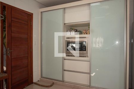 Casa à venda com 240m², 3 quartos e 3 vagas Casa à venda com 240m², 3 quartos e 3 vagasCozinha