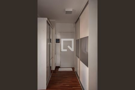 Casa à venda com 240m², 3 quartos e 3 vagas Casa à venda com 240m², 3 quartos e 3 vagasSuíte 1