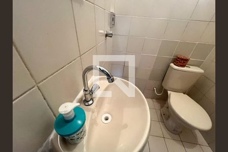 Casa à venda com 316m², 6 quartos e 5 vagasLavabo