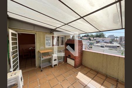 Casa à venda com 316m², 6 quartos e 5 vagasChurrasqueira