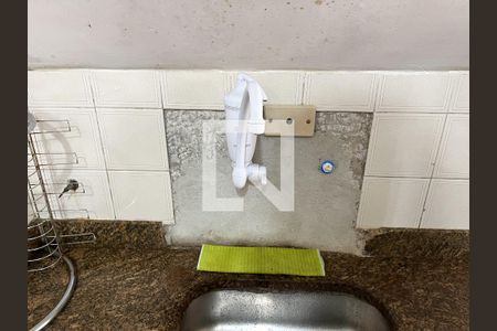 Casa à venda com 316m², 6 quartos e 5 vagasCozinha 2