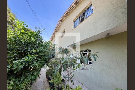 Casa à venda com 316m², 6 quartos e 5 vagasÁrea externa