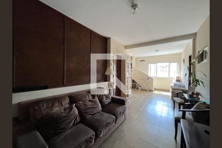 Casa à venda com 316m², 6 quartos e 5 vagasSala 2