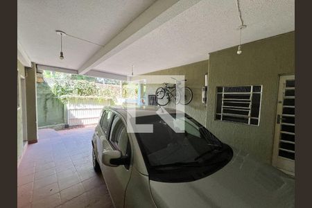 Casa à venda com 316m², 6 quartos e 5 vagasGaragem 1