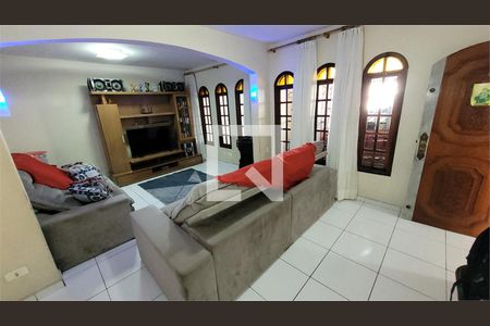 Casa à venda com 3 quartos, 212m² em Jardim Vila Galvao, Guarulhos