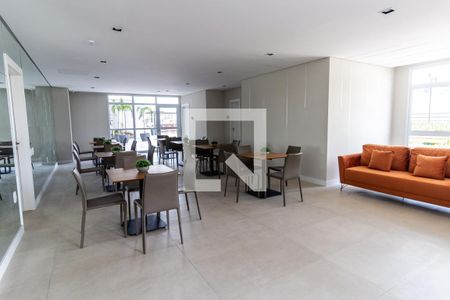 Apartamento à venda com 42m², 2 quartos e sem vagaÁrea comum - Salão de festas