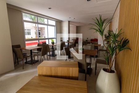 Apartamento à venda com 42m², 2 quartos e sem vagaÁrea comum - Salão de festas