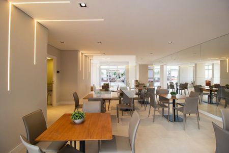 Apartamento à venda com 42m², 2 quartos e sem vagaÁrea comum - Salão de festas