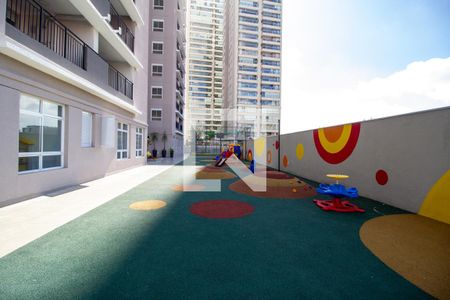 Apartamento à venda com 42m², 2 quartos e sem vagaÁrea comum - Playground