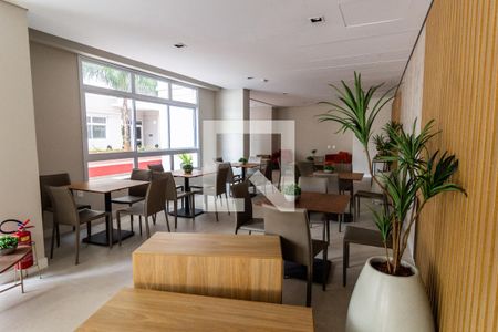 Apartamento à venda com 42m², 2 quartos e sem vagaÁrea comum - Salão de festas