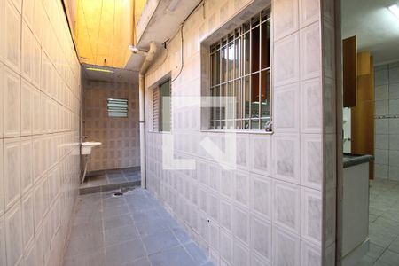 Casa para alugar com 60m², 2 quartos e sem vagaCorredor Externo