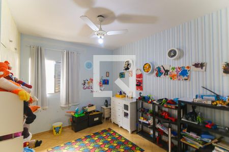 Casa à venda com 420m², 6 quartos e 5 vagas Casa à venda com 420m², 6 quartos e 5 vagasQuarto 2