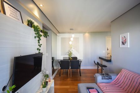 Sala de apartamento para alugar com 2 quartos, 54m² em Parque Reboucas, São Paulo