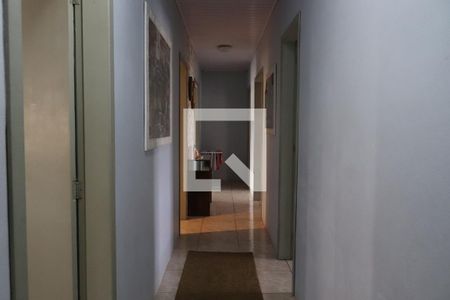 corredor de casa à venda com 4 quartos, 272m² em Feitoria, São Leopoldo