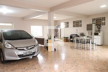 Garagem de casa à venda com 4 quartos, 272m² em Feitoria, São Leopoldo