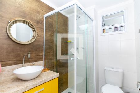 Banheiro Social de apartamento à venda com 3 quartos, 79m² em Jardim Flor da Montanha, Guarulhos