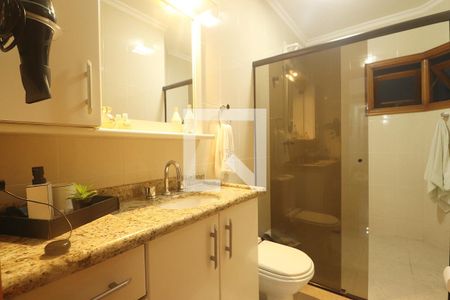 Casa à venda com 230m², 3 quartos e 3 vagasSuíte 2 - Banheiro do Quarto 2