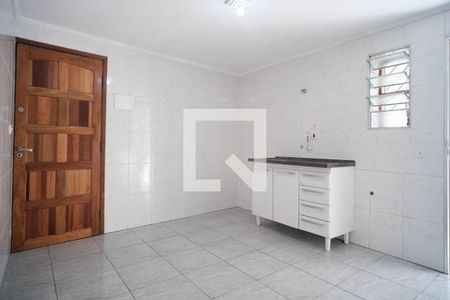 Casa para alugar com 1 quarto, 45m² em Vila Londrina, São Paulo