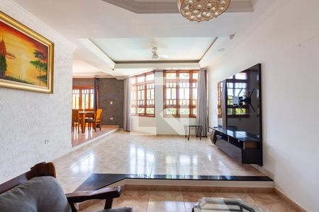 Casa de condomínio para alugar com 537m², 4 quartos e 4 vagasSala 