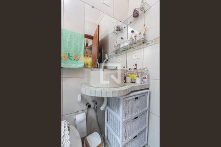 Casa à venda com 326m², 4 quartos e 3 vagas Casa à venda com 326m², 4 quartos e 3 vagasSuíte