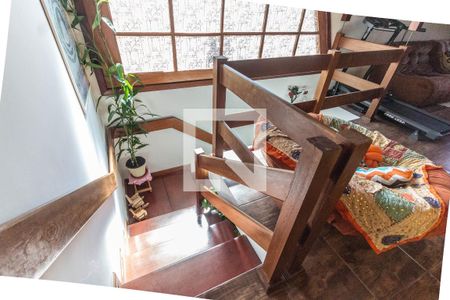 Casa à venda com 326m², 4 quartos e 3 vagas Casa à venda com 326m², 4 quartos e 3 vagasDetalhe