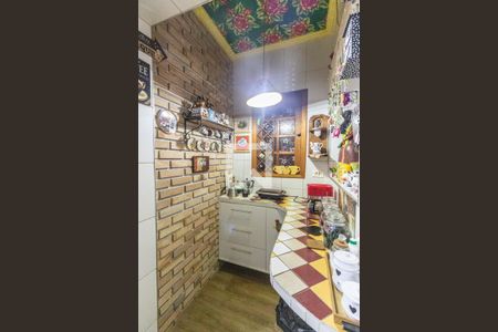 Casa à venda com 326m², 4 quartos e 3 vagas Casa à venda com 326m², 4 quartos e 3 vagasCozinha