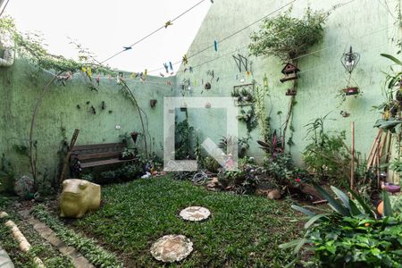 Casa à venda com 326m², 4 quartos e 3 vagas Casa à venda com 326m², 4 quartos e 3 vagasJardim