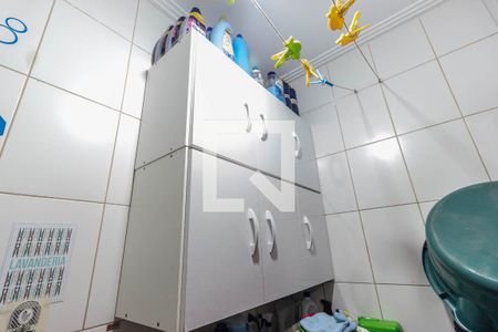 Casa à venda com 326m², 4 quartos e 3 vagas Casa à venda com 326m², 4 quartos e 3 vagasÁrea de Serviço