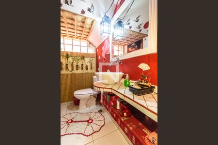 Casa à venda com 326m², 4 quartos e 3 vagas Casa à venda com 326m², 4 quartos e 3 vagasLavabo 1