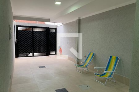 Garagem/Quintal de casa para alugar com 2 quartos, 116m² em Ocian, Praia Grande
