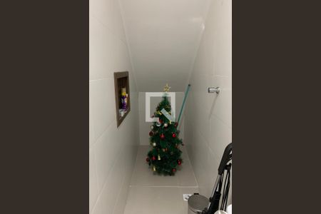 Casa para alugar com 116m², 2 quartos e 2 vagas Casa para alugar com 116m², 2 quartos e 2 vagasBanheiro 1
