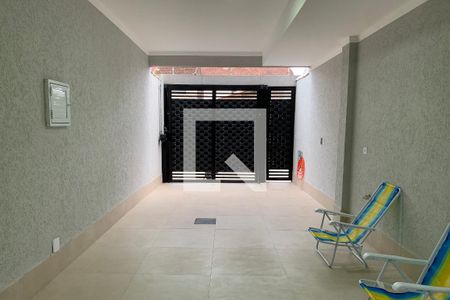 Garagem/Quintal de casa para alugar com 2 quartos, 116m² em Ocian, Praia Grande