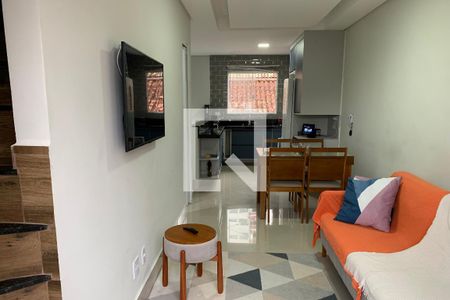 Sala de casa para alugar com 2 quartos, 116m² em Ocian, Praia Grande