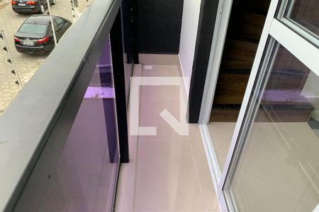 Casa para alugar com 116m², 2 quartos e 2 vagas Casa para alugar com 116m², 2 quartos e 2 vagasSacada Sala
