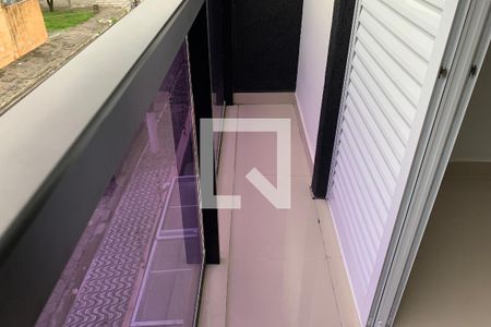 Casa para alugar com 116m², 2 quartos e 2 vagas Casa para alugar com 116m², 2 quartos e 2 vagasSacada Quarto 2