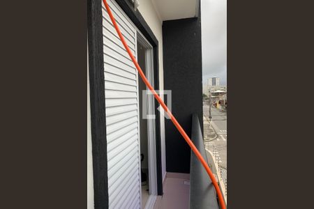 Casa para alugar com 116m², 2 quartos e 2 vagas Casa para alugar com 116m², 2 quartos e 2 vagasSacada Quarto 2