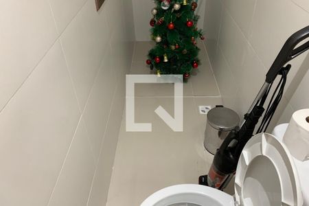 Casa para alugar com 116m², 2 quartos e 2 vagas Casa para alugar com 116m², 2 quartos e 2 vagasBanheiro 1